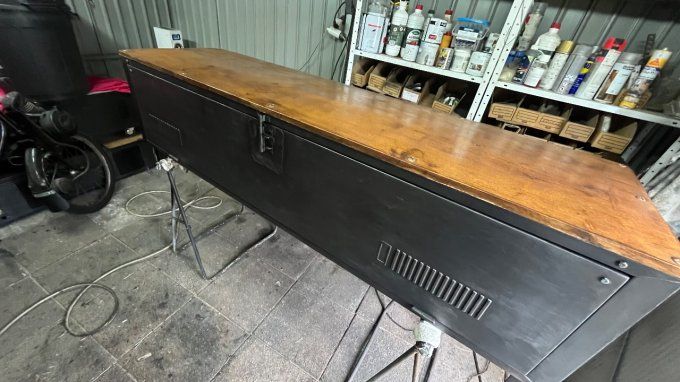 Meuble vestiaire métallique 10