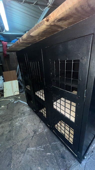 Buffet métallique mange debout 